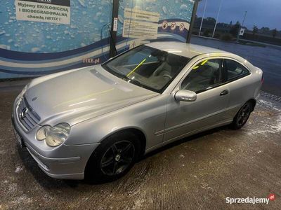 Mercedes C180