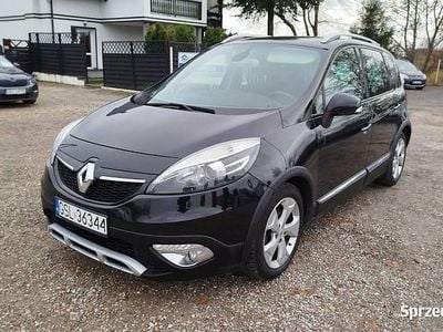 Czarny Używany 2014 Renault Scénic III XMOD Minivan | 19 900 zł (Dobra cena)