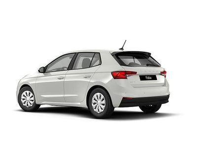 Biel candy niemetalizowany Nowe 2026 Skoda Fabia Essence Hatchback | 81 400 zł (Dość drogi)