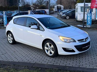 używany Opel Astra 1.4dm 120KM 2014r. 118 000km