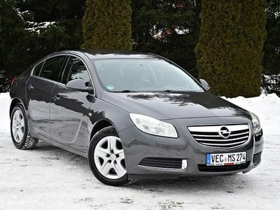 Używany Opel Insignia 115 KM (84 kW) 2010 Szary Sedan/Limuzyna