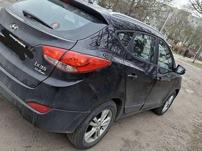 Czarny Używany 2011 Hyundai ix35 SUV | 34 000 zł (Drogi)
