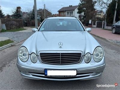 Używany Mercedes E320 2004
