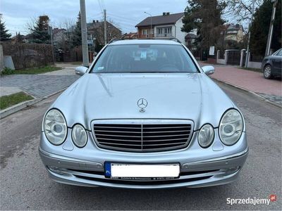 Używany 2004 Mercedes E320 | 14 900 zł