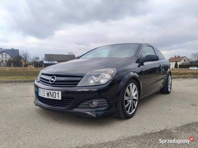 Opel Astra GTC