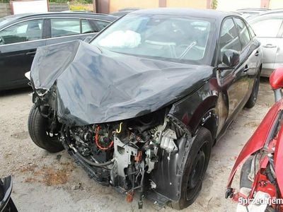 Czarny Używany 2024 Citroën e-C4 Hatchback | 31 900 zł