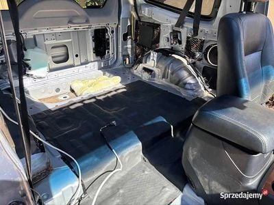 Używany Mitsubishi Pajero 2007 Srebrny SUV