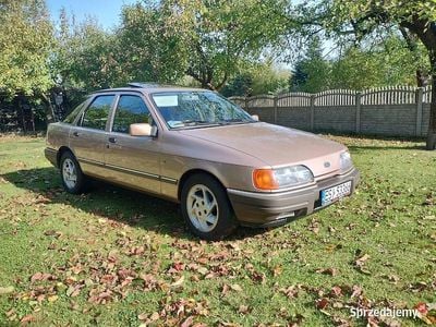 Używany 1998 Ford Sierra Ghia | 15 000 zł
