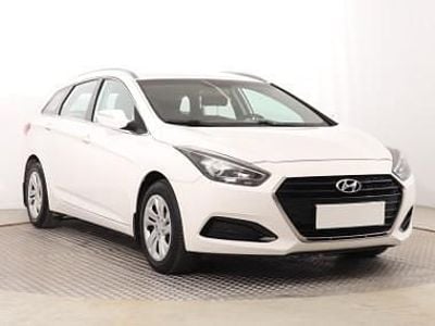 Używany Hyundai i40 116 KM (85 kW) 2016 Biały Kombi