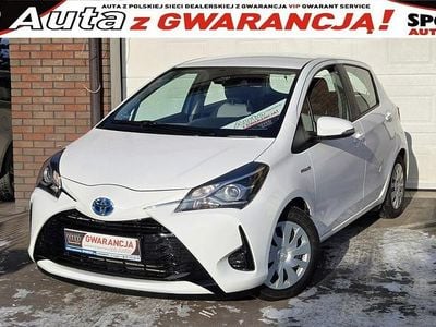 Biały Używany 2019 Toyota Yaris Hybrid Premium Hatchback | 59 900 zł (Super Cena)