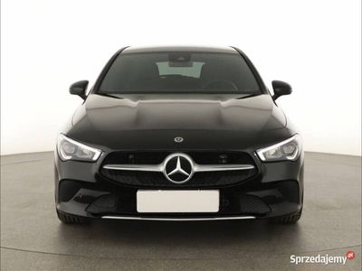 używany Mercedes CLA200 