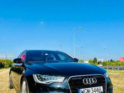 Czarny Używany 2014 Audi A6 Ambiente Kombi | 66 000 zł (Dość drogi)