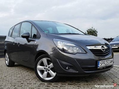 używany Opel Meriva B 1.4T 2011r. BOGATA WERSJA!