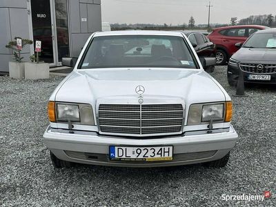 Używany Mercedes S420 1989 Biały Sedan/Limuzyna