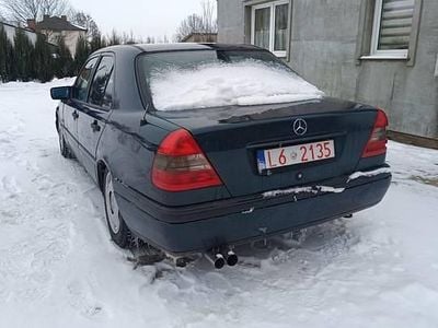 Używany Mercedes C180 1996 Zielony Sedan/Limuzyna