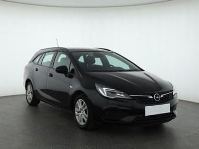 Używany Opel Astra 122 KM (89 kW) 2020 Czarny Kombi