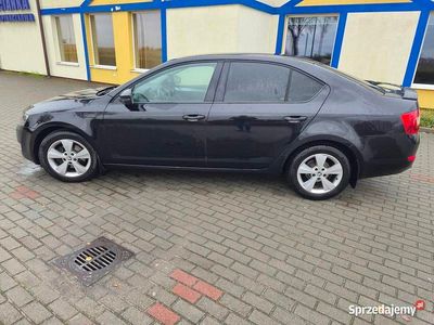 Czarny Używany 2013 Skoda Octavia Hatchback | 29 990 zł (Dość drogi)