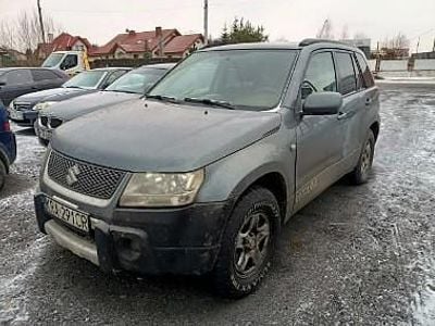 używany Suzuki Grand Vitara 2dm 140KM 2006r. 276 157km