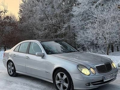 Używany Mercedes E320 2002
