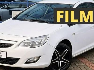 Używany Opel Astra 120 KM (88 kW) 2011 Biały Hatchback