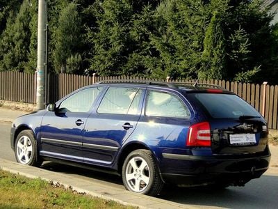 Używany Alfa Romeo 147 125 KM (91 kW) 2015 Bordowy Hatchback