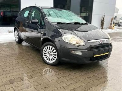 Używany Fiat Punto 2010 Czarny Hatchback