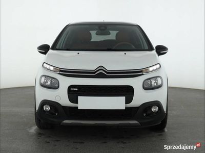 Używany Citroën C3 PureTech 110 KM (80 kW) 2017 Biały Hatchback