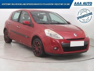 Używany Renault Clio II 2011 Czerwony