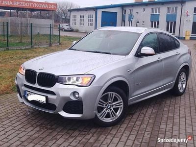 Srebrny Używany 2017 BMW X4 SUV | 99 900 zł