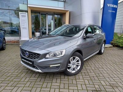 używany Volvo V60 CC D4 Drive-E Momentum aut