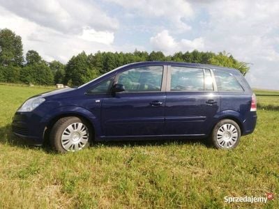 Używany Opel Zafira 2005 Granatowy Minivan