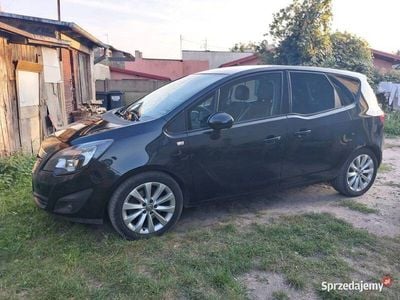 Używany 2012 Opel Meriva Minivan | 18 000 zł
