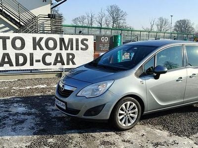 używany Opel Meriva 1.4dm 120KM 2012r. 215 000km