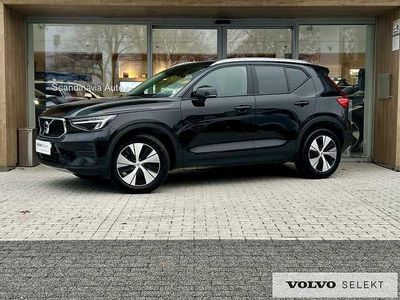 Czarny Używany 2025 Volvo XC40 SUV | 149 900 zł (Uczciwa cena)