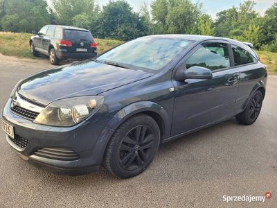 Opel Astra GTC