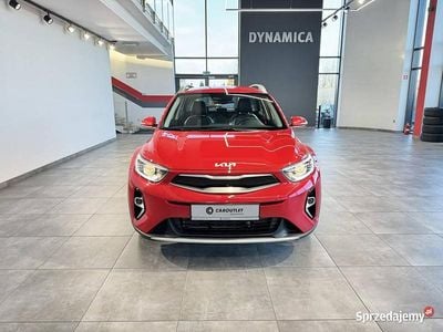 Czerwony Używany 2025 Kia Stonic SUV | 84 900 zł (Uczciwa cena)