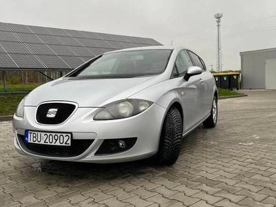 Używany Seat Leon 105 KM (77 kW) 2008 Srebrny Hatchback