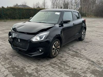 Używany Suzuki Swift 90 KM (66 kW) 2018 Czarny Hatchback