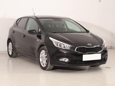 Czarny Używany 2012 Kia Ceed Hatchback | 30 699 zł (Dość drogi)