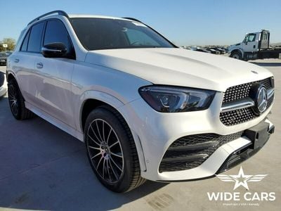 Biały Używany 2021 Mercedes GLE350 AMG SUV | 140 000 zł