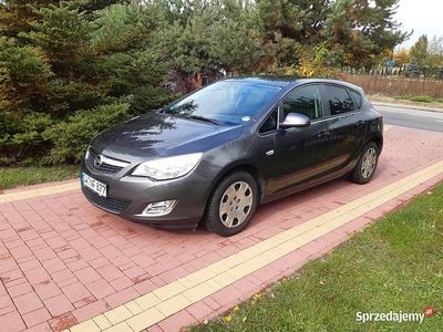 Używany 2011 Opel Astra | 21 800 zł (Uczciwa cena)