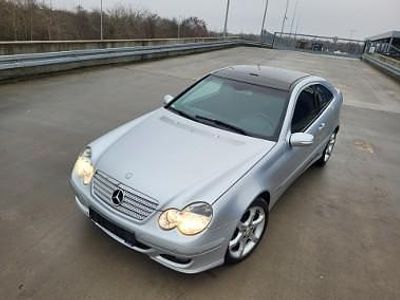 Używany Mercedes A160 122 KM (89 kW) 2006 Inny kolor Coupe