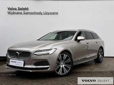 Używany Volvo V90 455 KM (334 kW) 2026 Szary Kombi