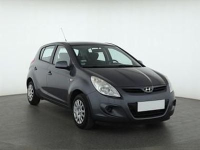 Używany Hyundai i20 78 KM (57 kW) 2011 Szary Hatchback