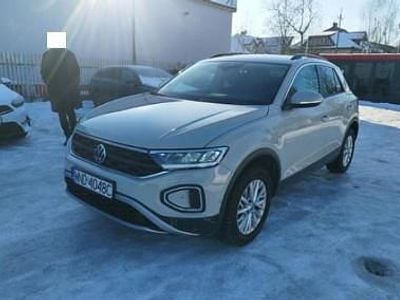 Używany VW T-Roc Advance 150 KM (110 kW) 2022 Biały SUV