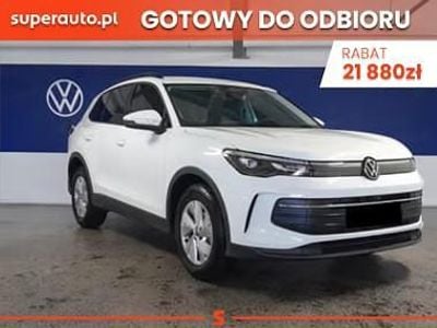 Biały Nowe 2025 VW Tiguan Life SUV | 179 000 zł (Dość drogi)