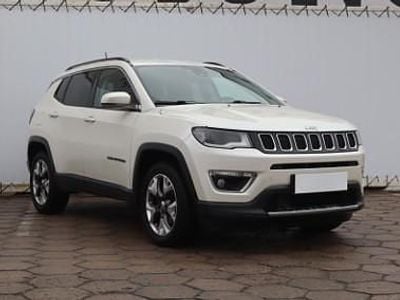 Używany Jeep Compass 140 KM (102 kW) 2017 Biały SUV