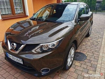 Używany Nissan Qashqai 2015 Brązowy SUV