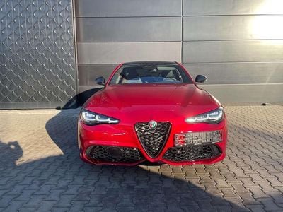używany Alfa Romeo Giulia MY24 INTENSA 2.0 GME 280 KM AT8 AWD