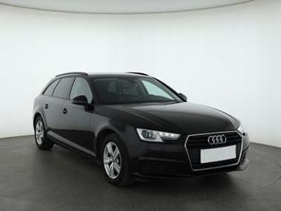 Czarny Używany 2016 Audi A4 Kombi | 44 999 zł (Dobra cena)